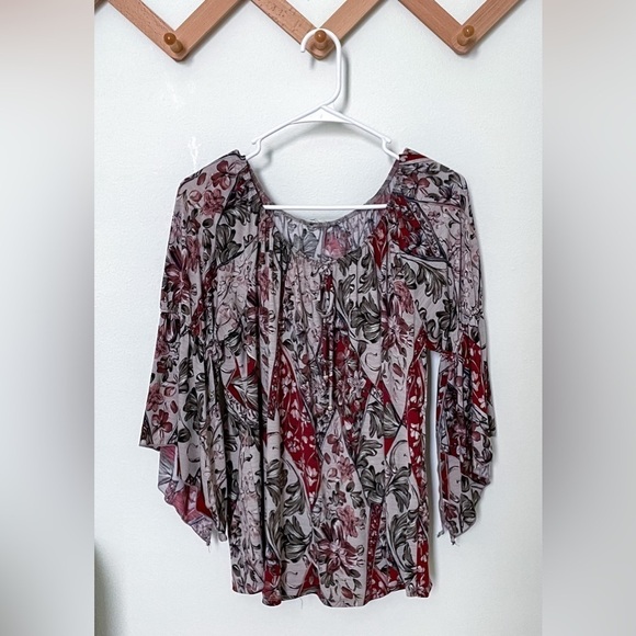 Women’s Green Tan & Maroon Flowy Blouse - Picture 1 of 3